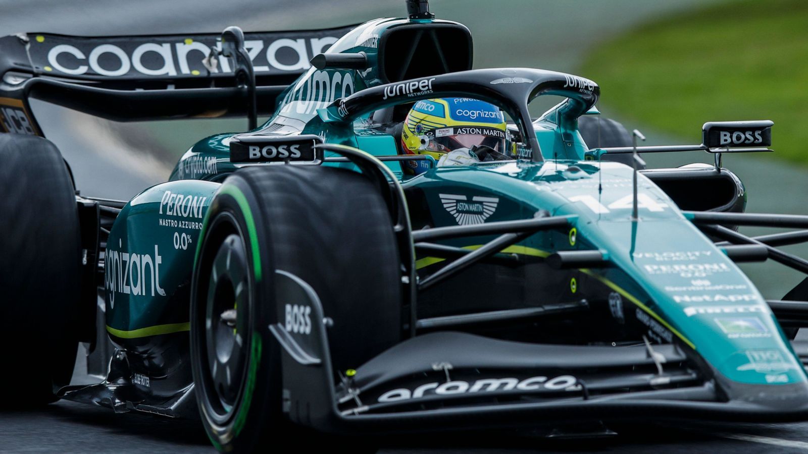 梅赛德斯翻盘索伯车队,阿隆索状态火热 梅赛德斯翻盘索伯车队,阿隆索状态火热