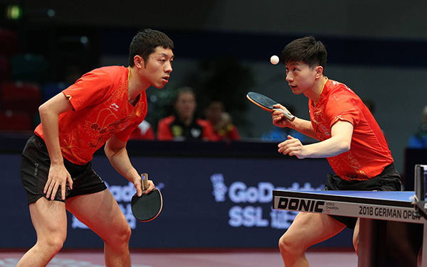 德国队险胜奥地利队，马龙惊艳四座