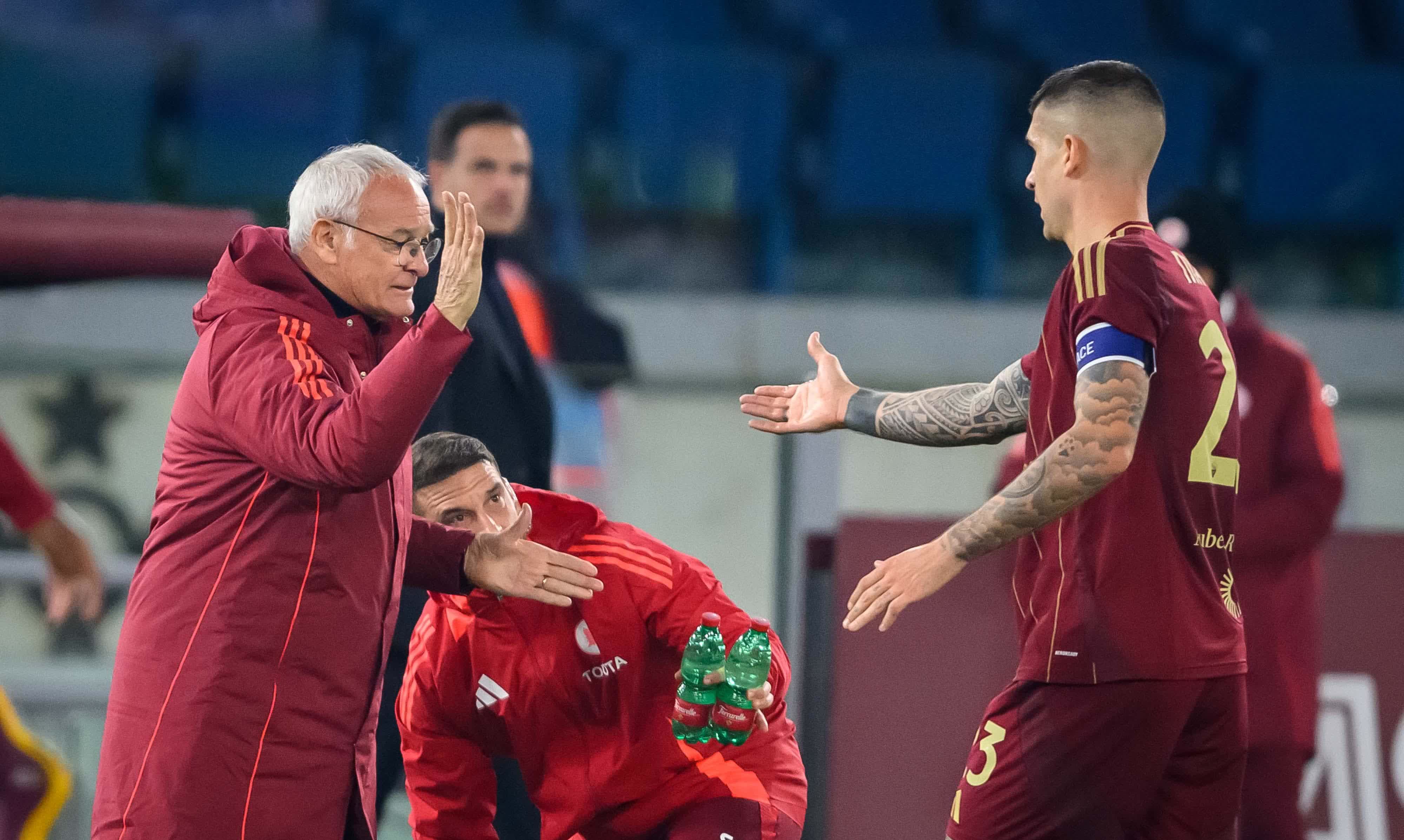 奥地利鏖战曼联，萨内状态火热