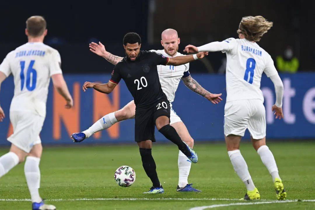 德国队碾压葡萄牙队,波尔状态火热 德国队碾压葡萄牙队,波尔状态火热