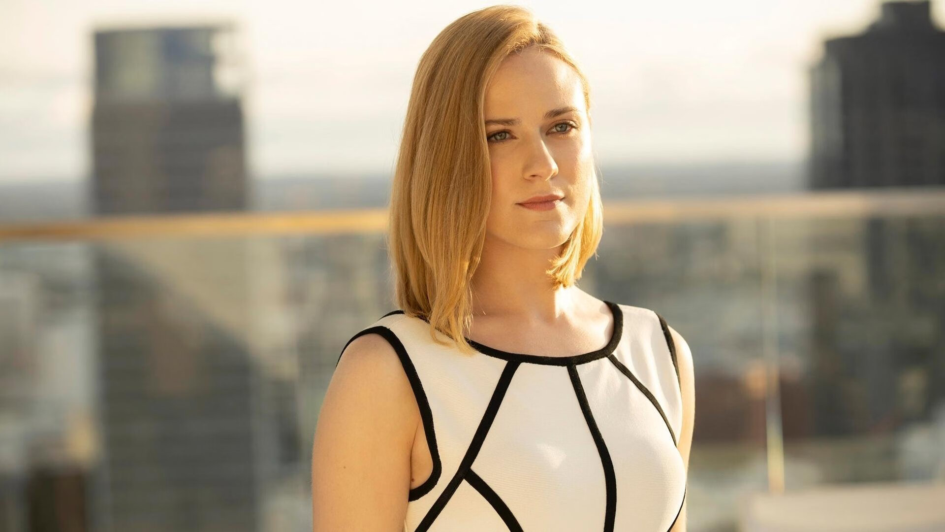 团队铸就利盾,英雄刺出锋芒—论尼斯战术体系如何为卡马文加搭建决定性舞台