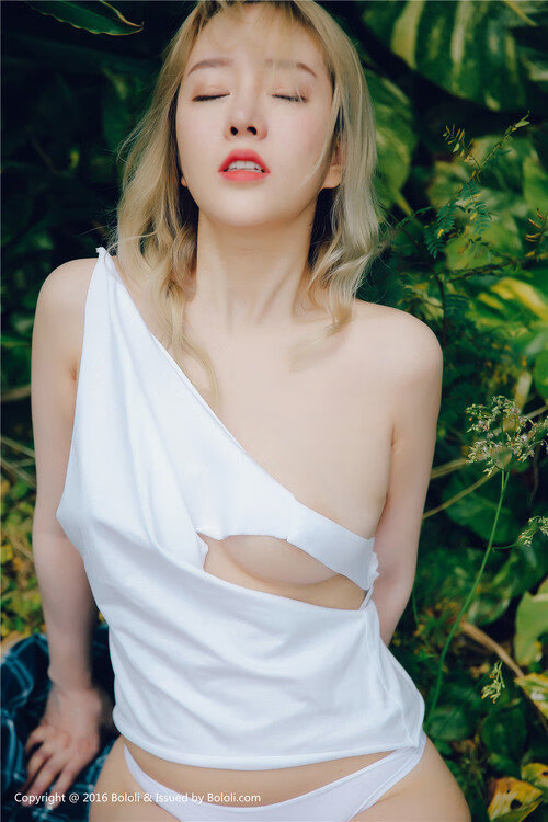 爱游戏入口-孤星照洛城，哈利伯顿临危受命化身关键先生，快船窒息防守绞杀魔术