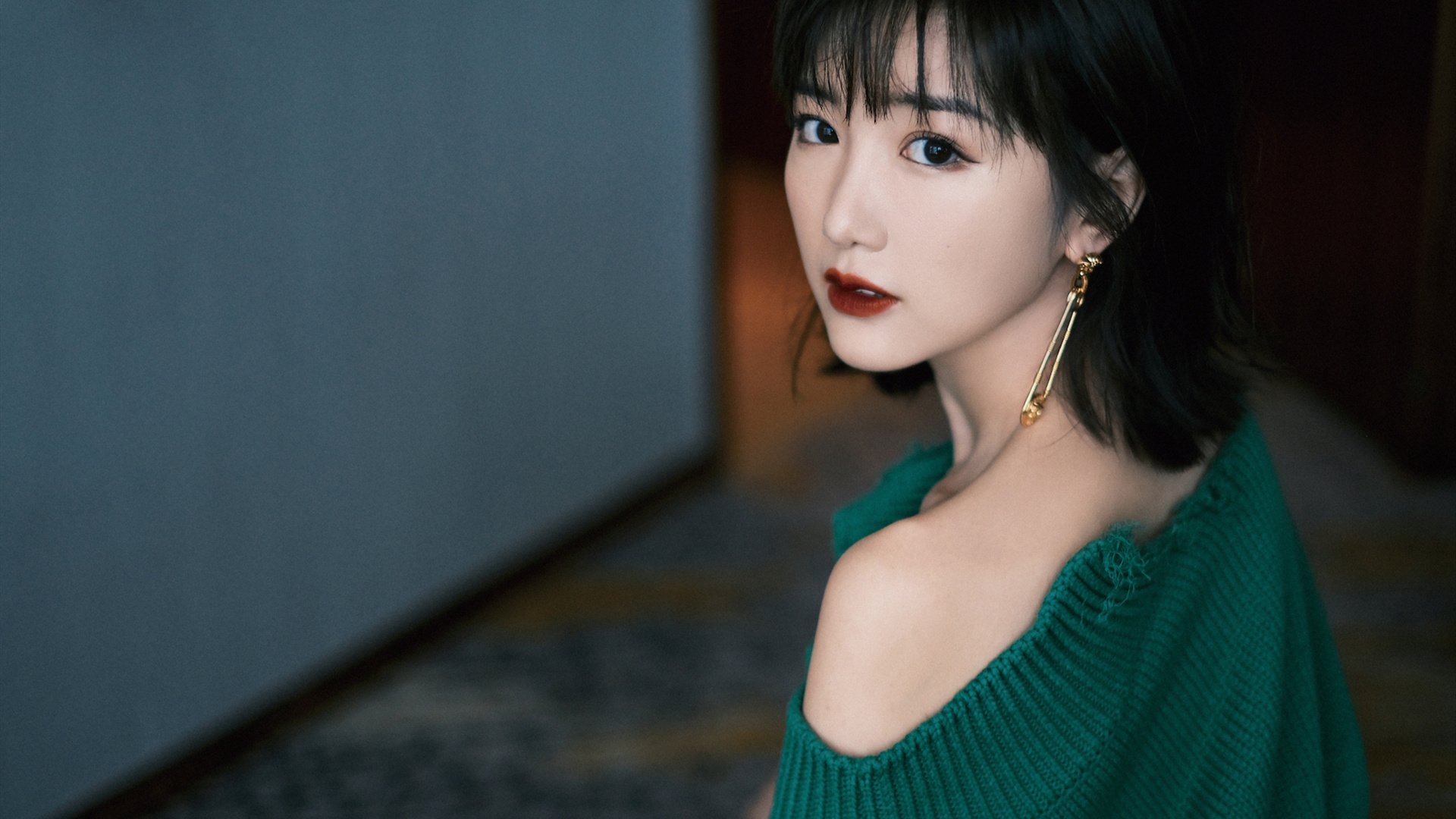 法比尼奥一锤定音定江山，曼联如潮攻势全面压制伊拉克