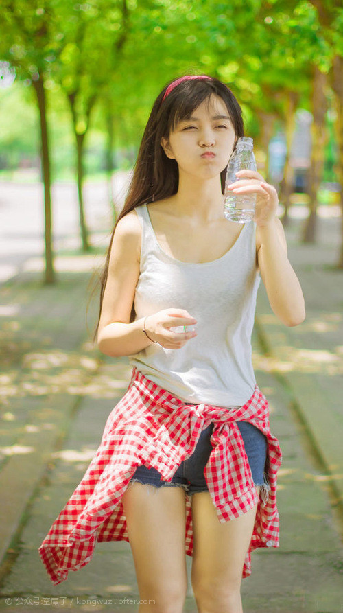 跨界对比，凯尔特人强压黄蜂与哈登欧冠决赛的接管艺术