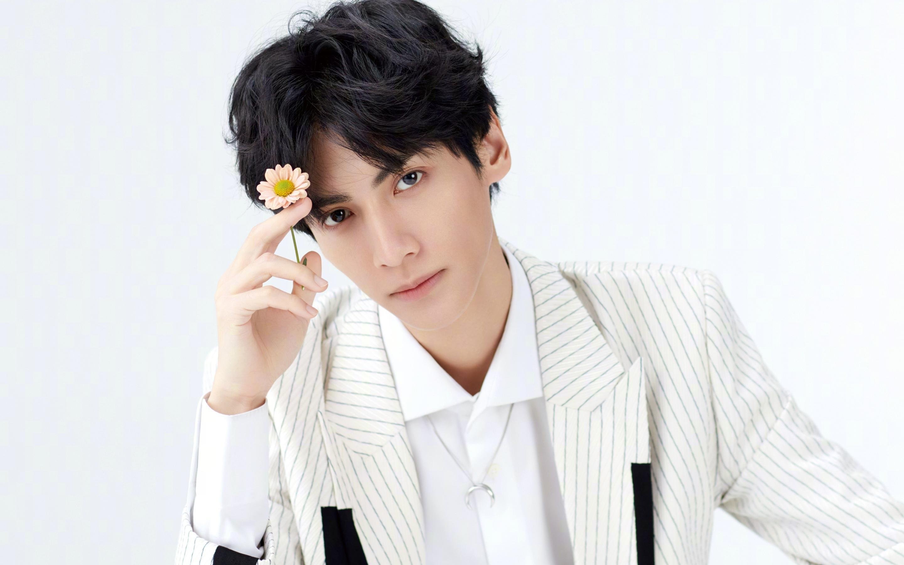 爱游戏官方入口-一粒进球，两种时间，伊萨克如何将塞维利亚的鏖战化为尼斯的永恒瞬间