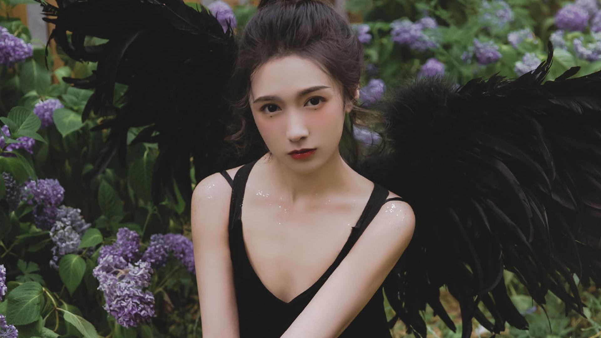 那一夜,红魔的叹息,当范戴克的铁壁遇见亚洲旋风